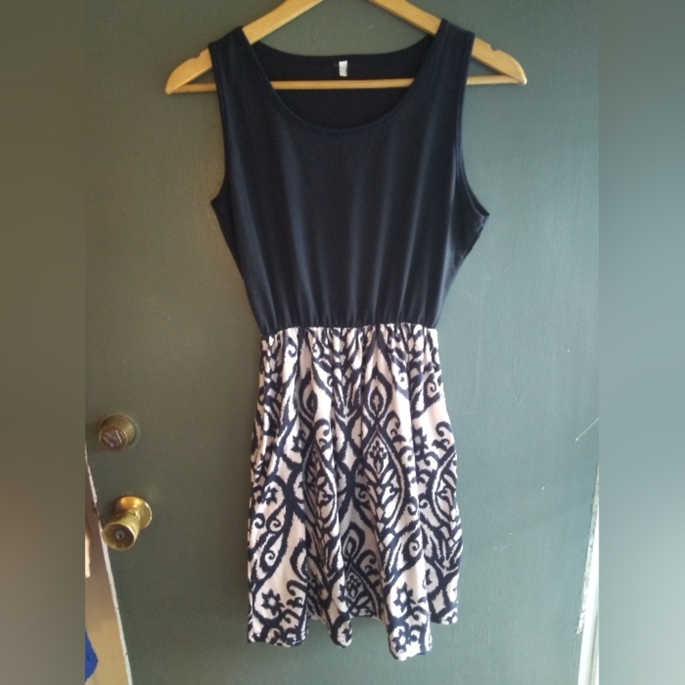 Black & Beige Dress - Picture 1 of 5